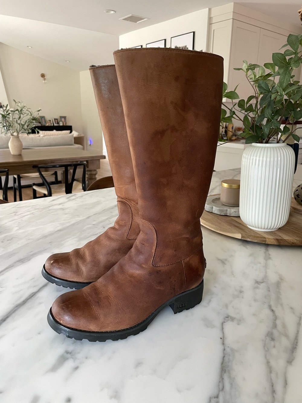 UGG Broome Sherpa Lined Tall Chocolate Brown Leather Knee High Boots Size 7